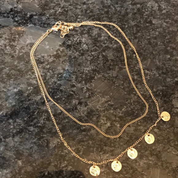Forever 21 Jewelry - Double chain Gold necklace